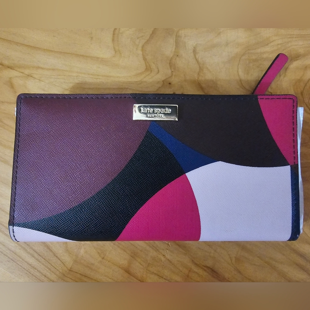 kate spade Pink Multi Geometric Wallet - Picture 7 of 8